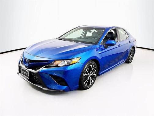2018 Toyota Camry Hybrid SE