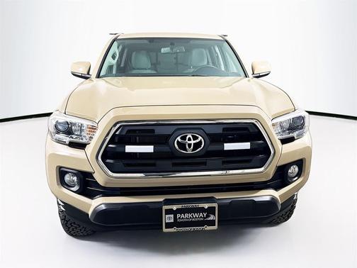 2017 Toyota Tacoma SR5