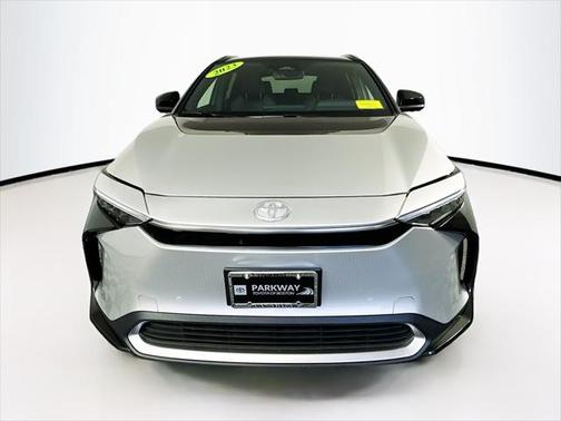 2023 Toyota bZ4X Limited
