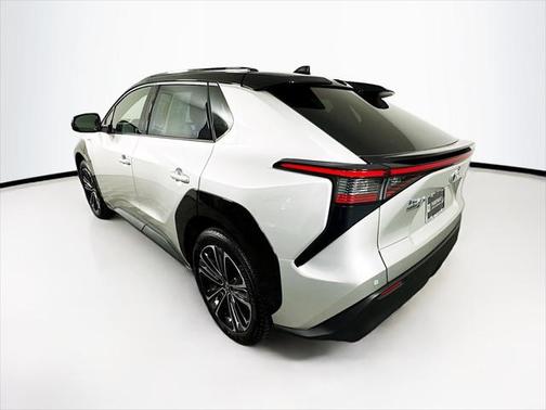 2023 Toyota bZ4X Limited