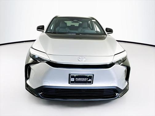 2025 Toyota bZ4X XLE