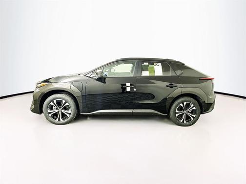 2025 Toyota bZ4X XLE