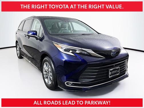 Blueprint 2023 Toyota Sienna Platinum 7 Passenger