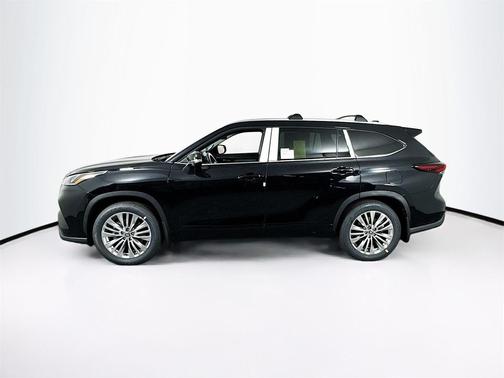 2025 Toyota Highlander Platinum