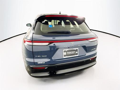 2026 Toyota Crown Signia Limited