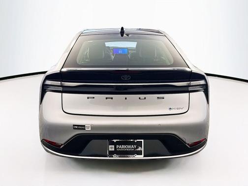 Cutting Edge 2025 Toyota Prius Plug-In Hybrid XSE