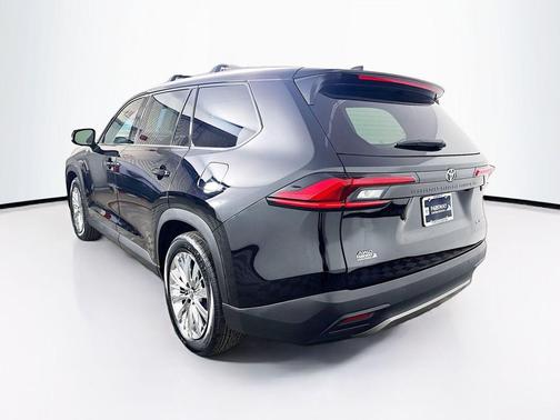 Midnight Black Metallic 2024 Toyota Grand Highlander Platinum