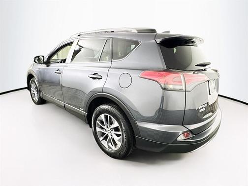 2018 Toyota RAV4 Hybrid XLE