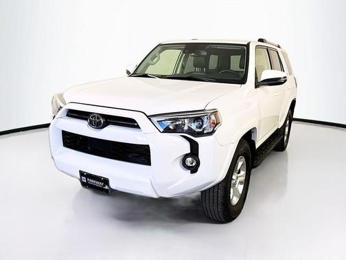 Ice 2024 Toyota 4Runner SR5 Premium
