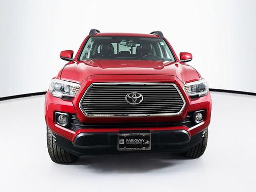 2016 Toyota Tacoma SR5