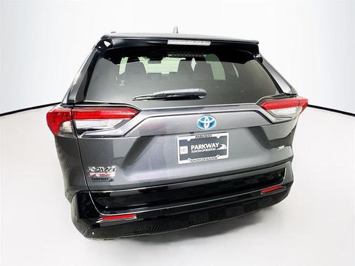 2022 Toyota RAV4 Prime SE