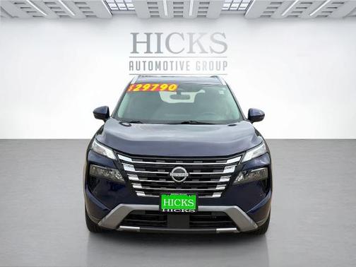 Deep Ocean Blue 2025 Nissan Rogue SL