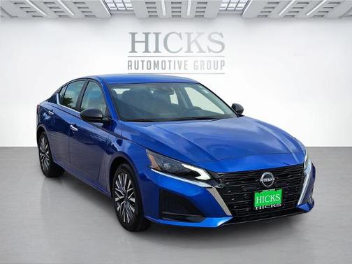 Bluestone Pearl 2025 Nissan Altima SV