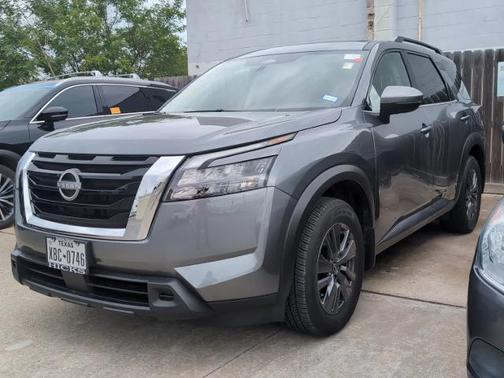 Gun Metallic 2025 Nissan Pathfinder SV