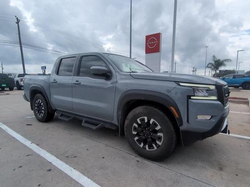 Boulder Gray Metallic 2024 Nissan Frontier PRO-X