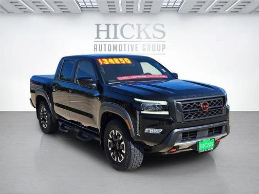 Black 2023 Nissan Frontier PRO-4X