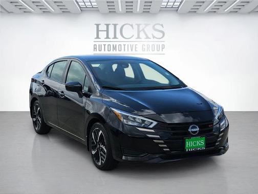 2025 Nissan Versa 1.6 SR