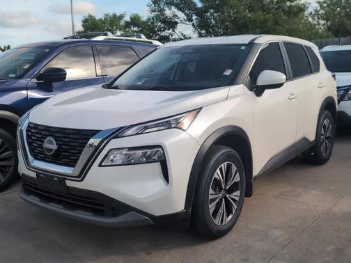White 2023 Nissan Rogue SV