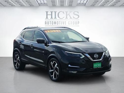 2022 Nissan Rogue Sport SL
