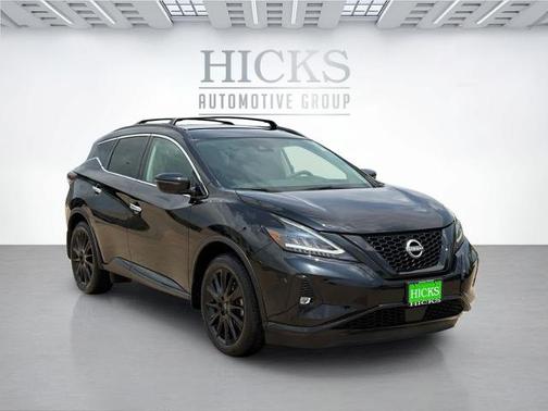 Black 2024 Nissan Murano SV