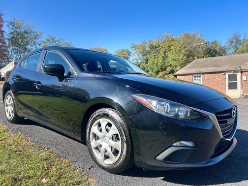 2016 Mazda Mazda3 i Sport