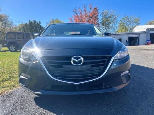 2016 Mazda Mazda3 i Sport