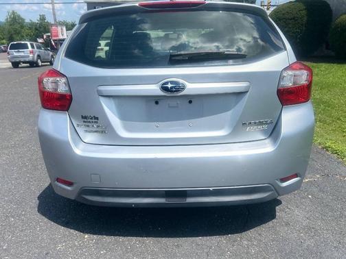 2013 Subaru Impreza 2.0i Premium