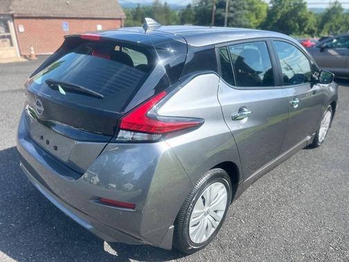 Gun Metallic 2023 Nissan Leaf S 40 kWh