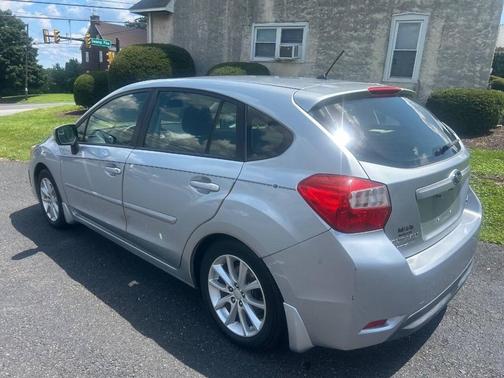 2013 Subaru Impreza 2.0i Premium