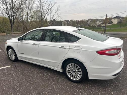 2013 Ford Fusion Hybrid SE Hybrid