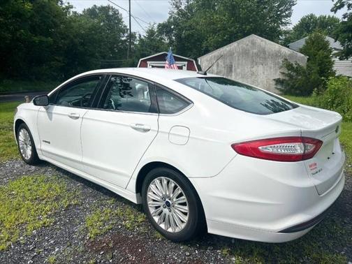 2013 Ford Fusion Hybrid SE Hybrid
