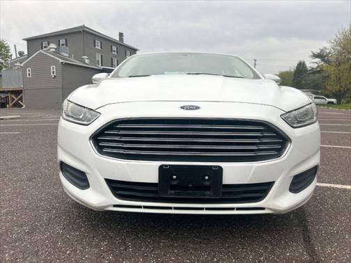 2013 Ford Fusion Hybrid SE Hybrid