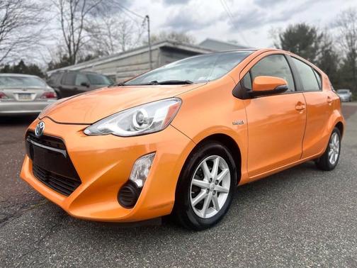 2015 Toyota Prius c One