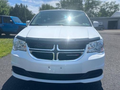 Bright White Clearcoat 2016 Dodge Grand Caravan SXT