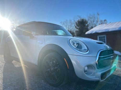 2016 MINI Hardtop Cooper S