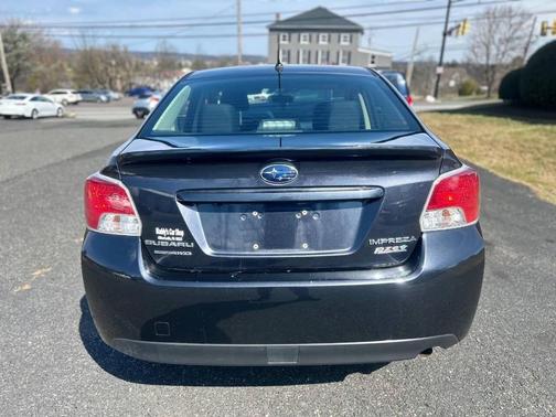 2015 Subaru Impreza 2.0i