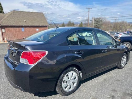 2015 Subaru Impreza 2.0i