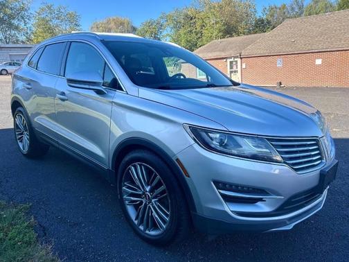 2015 Lincoln MKC Base