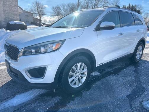 2017 Kia Sorento LX
