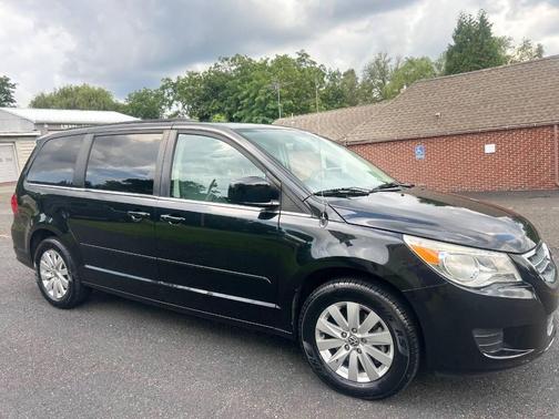 2012 Volkswagen Routan SEL