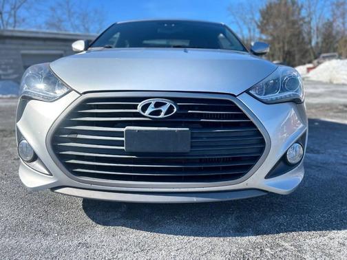 2016 Hyundai Veloster Turbo