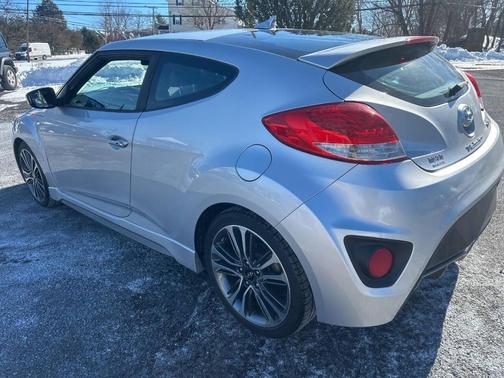 2016 Hyundai Veloster Turbo