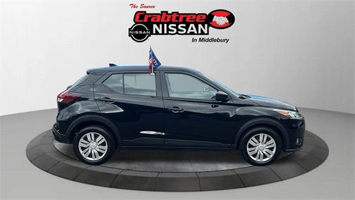 2022 Nissan Kicks S