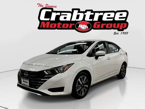 Aspen White 2024 Nissan Versa 1.6 SV