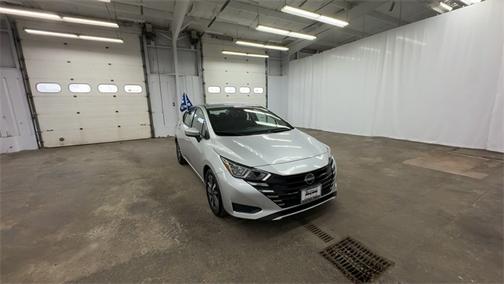 2023 Nissan Versa 1.6 SV