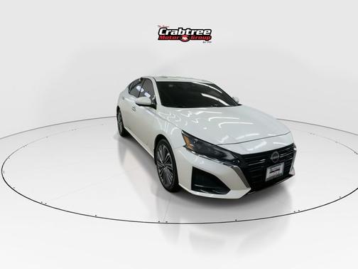 2023 Nissan Altima 2.5 SL