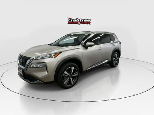 Champagne Silver 2023 Nissan Rogue SL