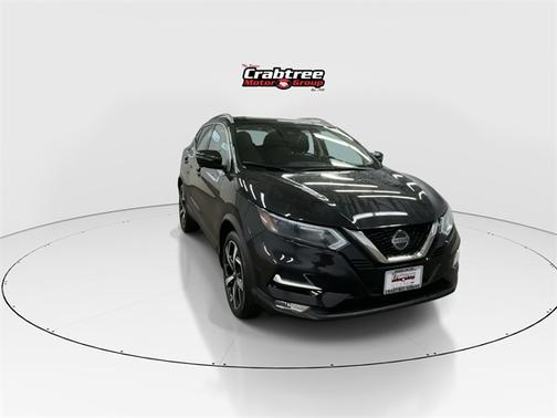 2022 Nissan Rogue Sport SL