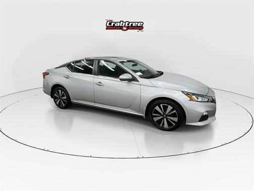 2022 Nissan Altima 2.5 SV