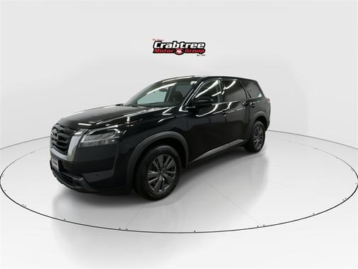 2022 Nissan Pathfinder S